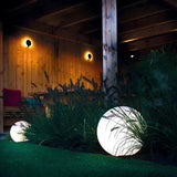Luminária esférica de jardim