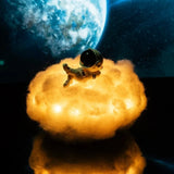 Astronauta nuvem de luz