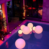 Luminária esférica de jardim