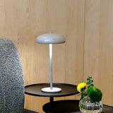 Lâmpada de mesa retro elegante